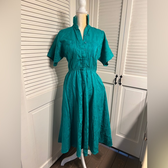 Vintage Dresses & Skirts - Vintage Naturelle by George  Georgiou Green Midi Dress